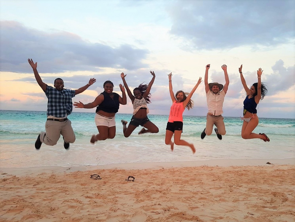 Rotaractors on a beach in Harbour Island.