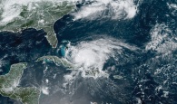 Hurricane-ISIAIS---satellite-image---approaching-central-bahamas