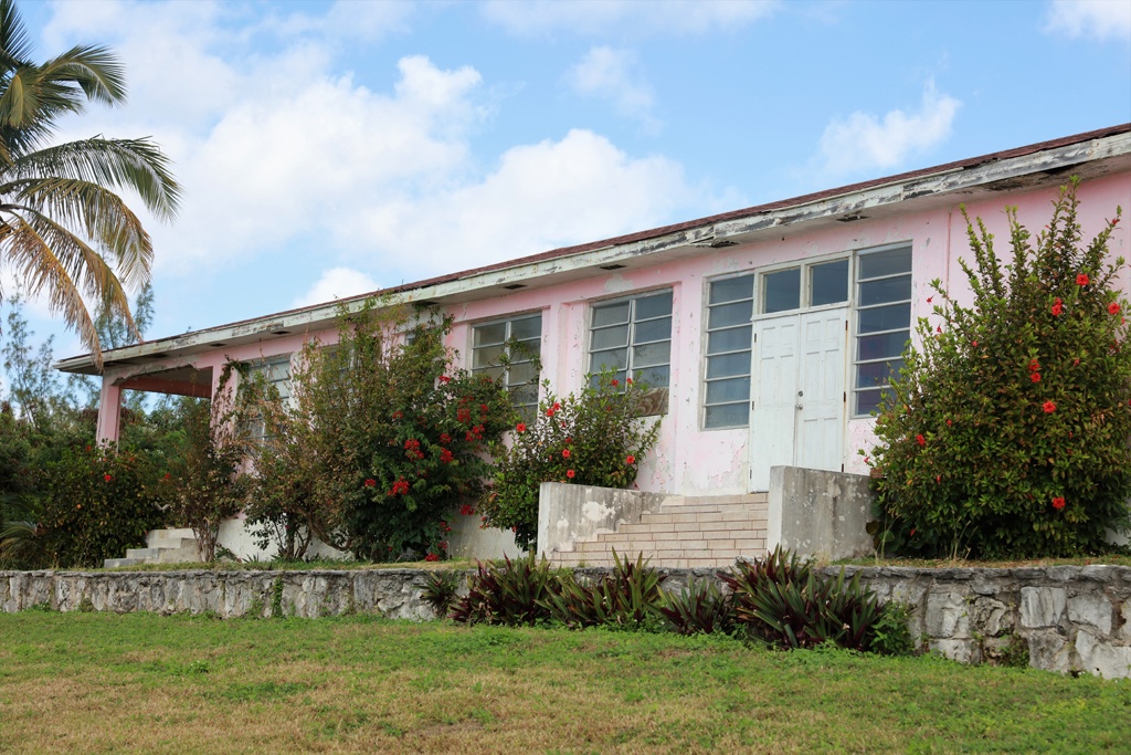 The Governor's Harbour Clinic as it stood in January 2021. The building has been unoccupied since early 2019. Refurbishment plans which had been announced to begin in May of 2019, finally began during June of 2021. 