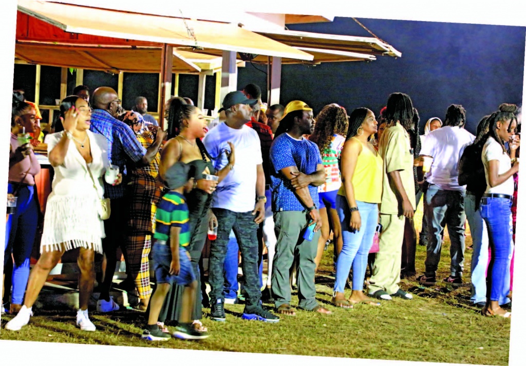 Wemyss Bight Homecoming 2023 saw large crowds of patrons from South Eleuthera flocking to the site to enjoy the entertainment and socialize until the late evening during the Heroes Day holiday weekend.
