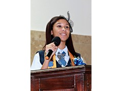 Deputy Head Girl and VALEDICTORIAN, Brittney Cooper of the Class of 2016 giving her address - 490A7402