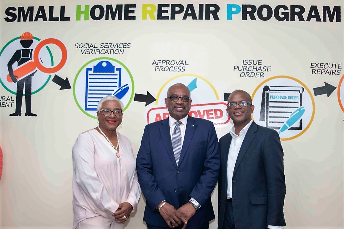 Prime Minister Minnis launches Hurricane Dorian Small Home Repair